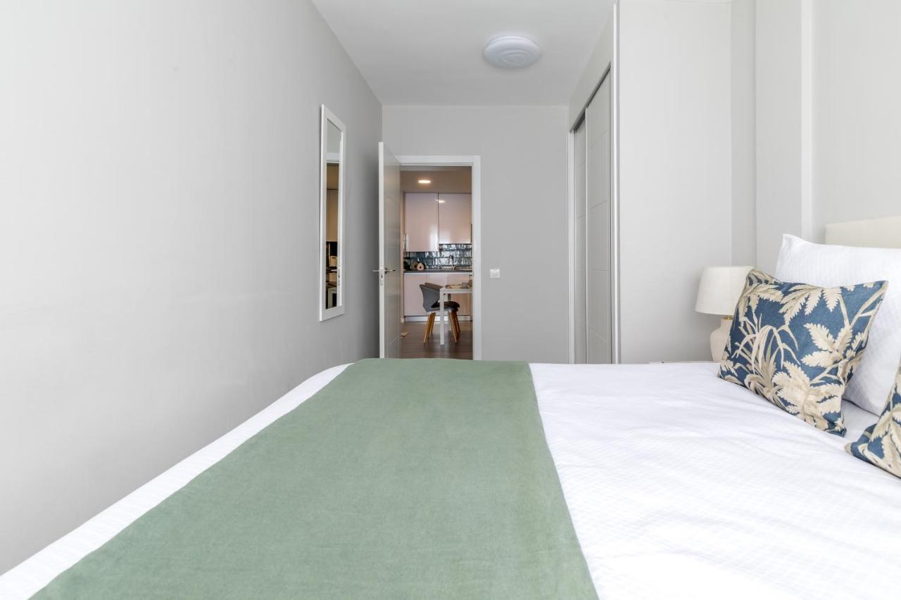 Apartamento Junto A Gran Via Madrid Exterior photo