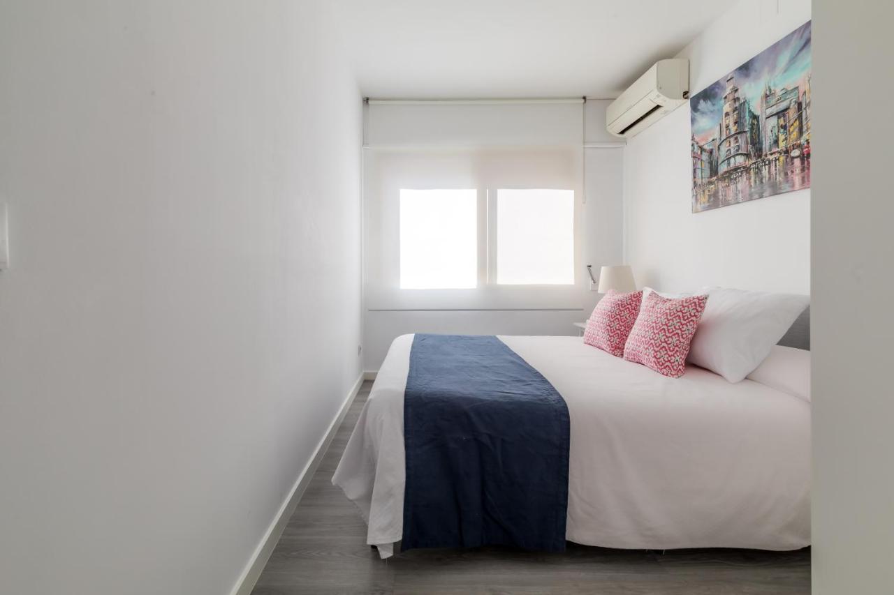 Apartamento Junto A Gran Via Madrid Exterior photo