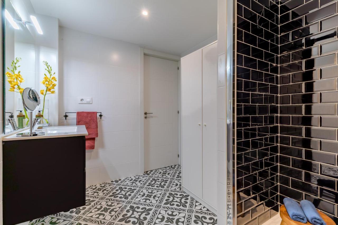 Apartamento Junto A Gran Via Madrid Exterior photo