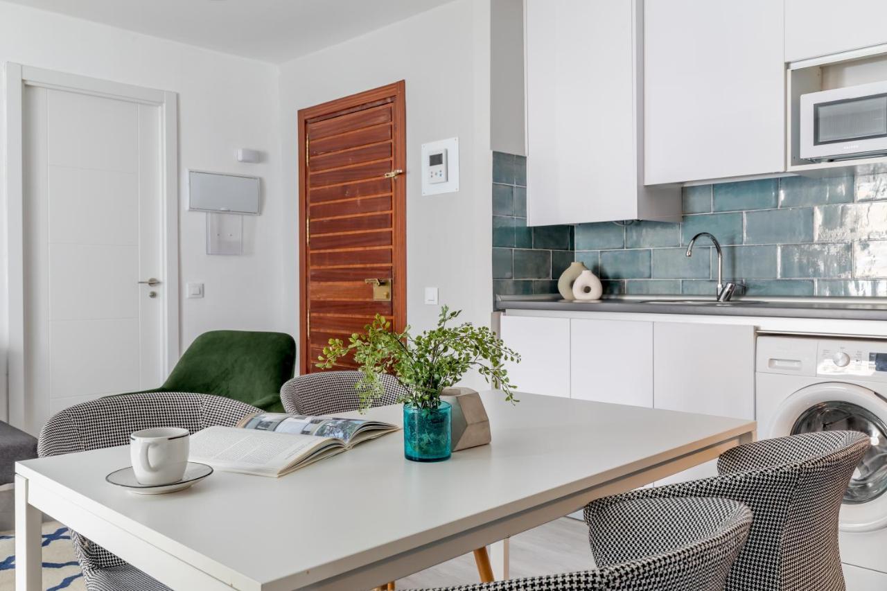Apartamento Junto A Gran Via Madrid Exterior photo
