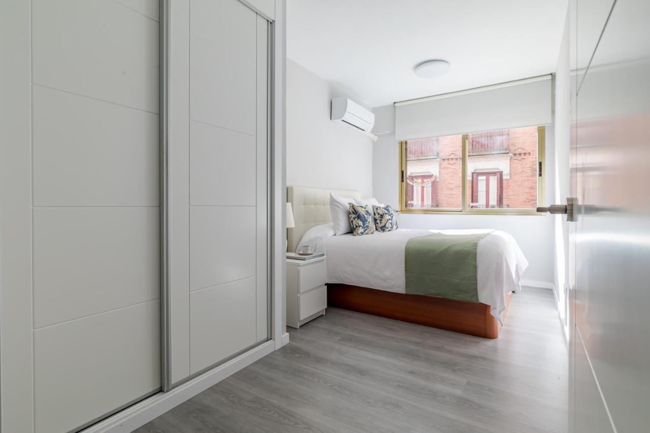 Apartamento Junto A Gran Via Madrid Exterior photo